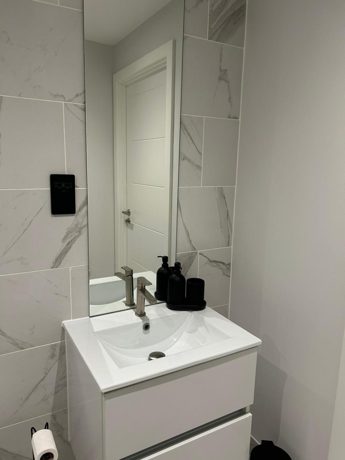 2 Bed 2 Bath In Digbeth Apartman Birmingham Kültér fotó